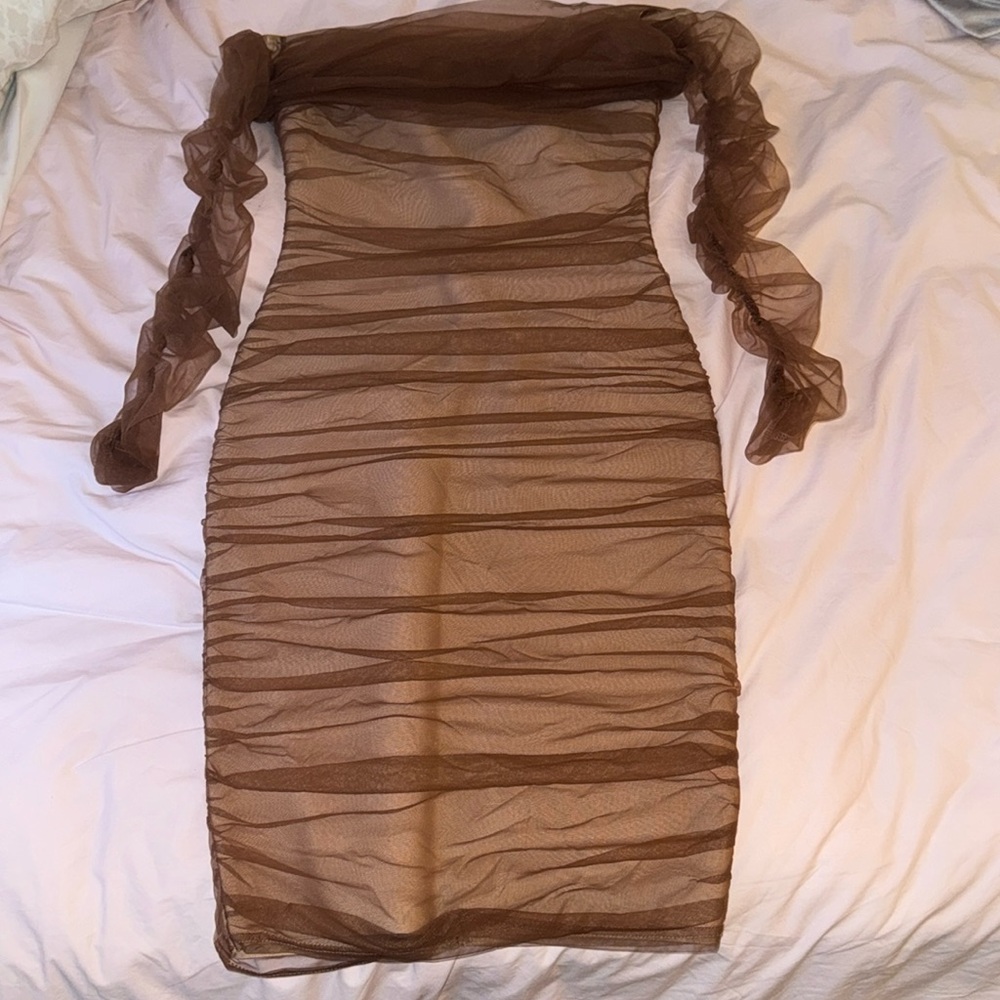 Off the shoulde tulle bandage dress